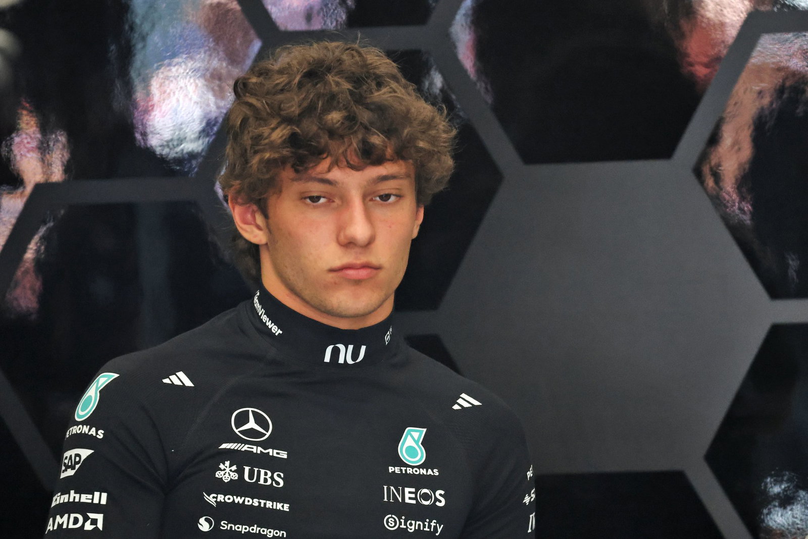 F1 championship leader Antonelli branded Sainz "an idiot"