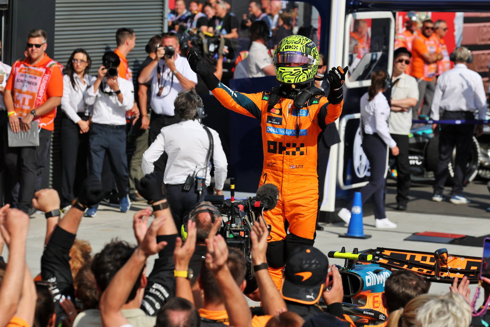 Norris celebrates his first win of F1 2026