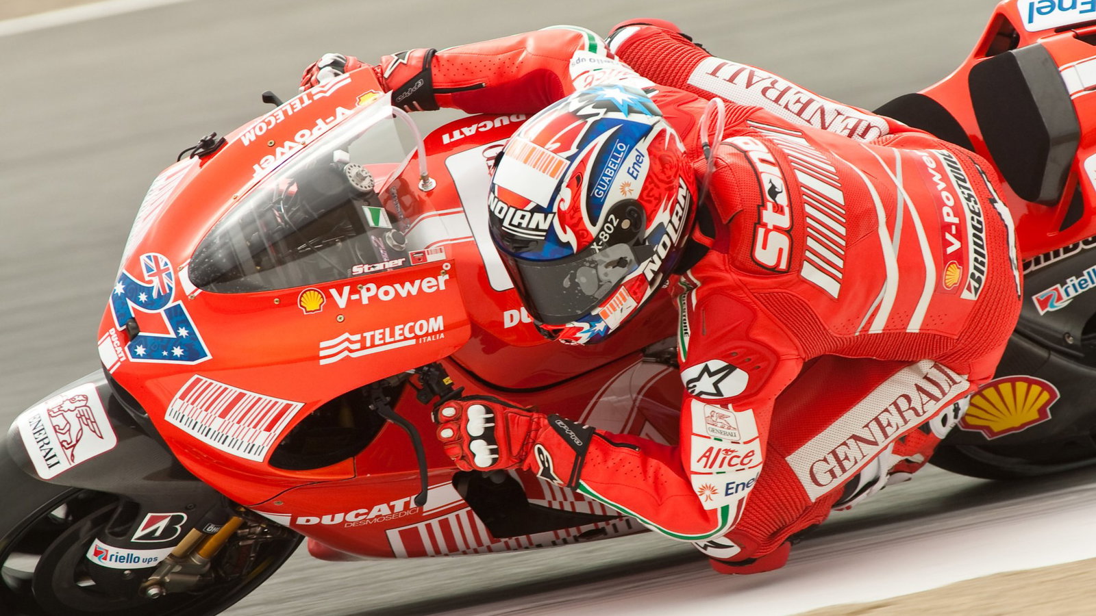 Stoner racing in MotoGP