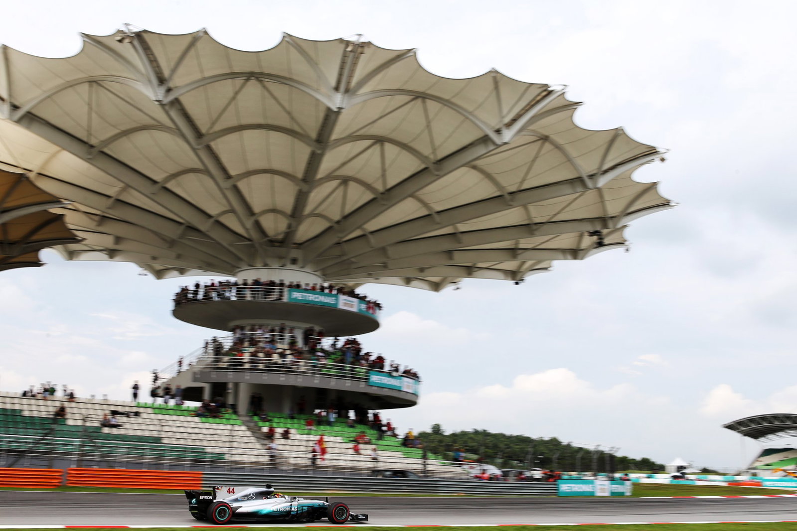The Bahrain GP in Malaysia is set to be held in the afternoon 