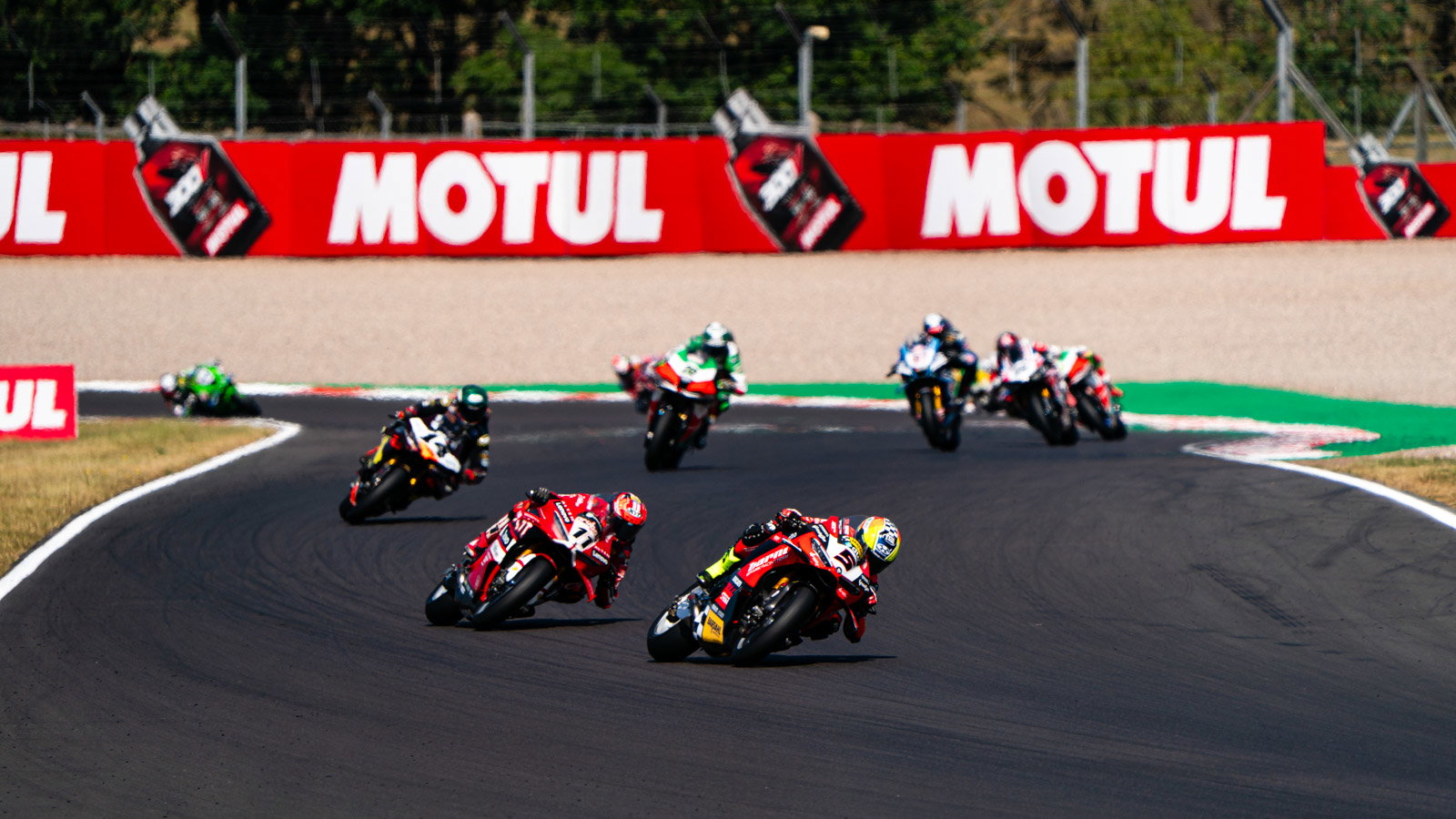 Yari Montella leads Nicolo Bulega, 2026 UK WorldSBK. Credit: Tony Goldsmith.