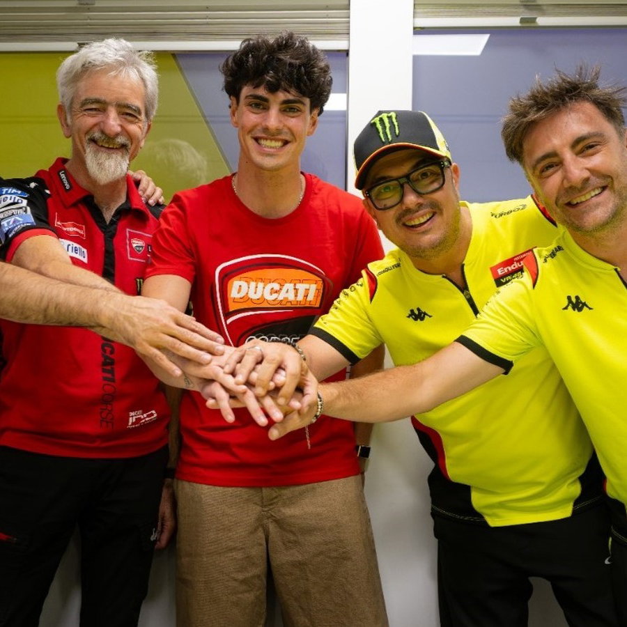 Fermin Aldeguer signs for VR46 Ducati.