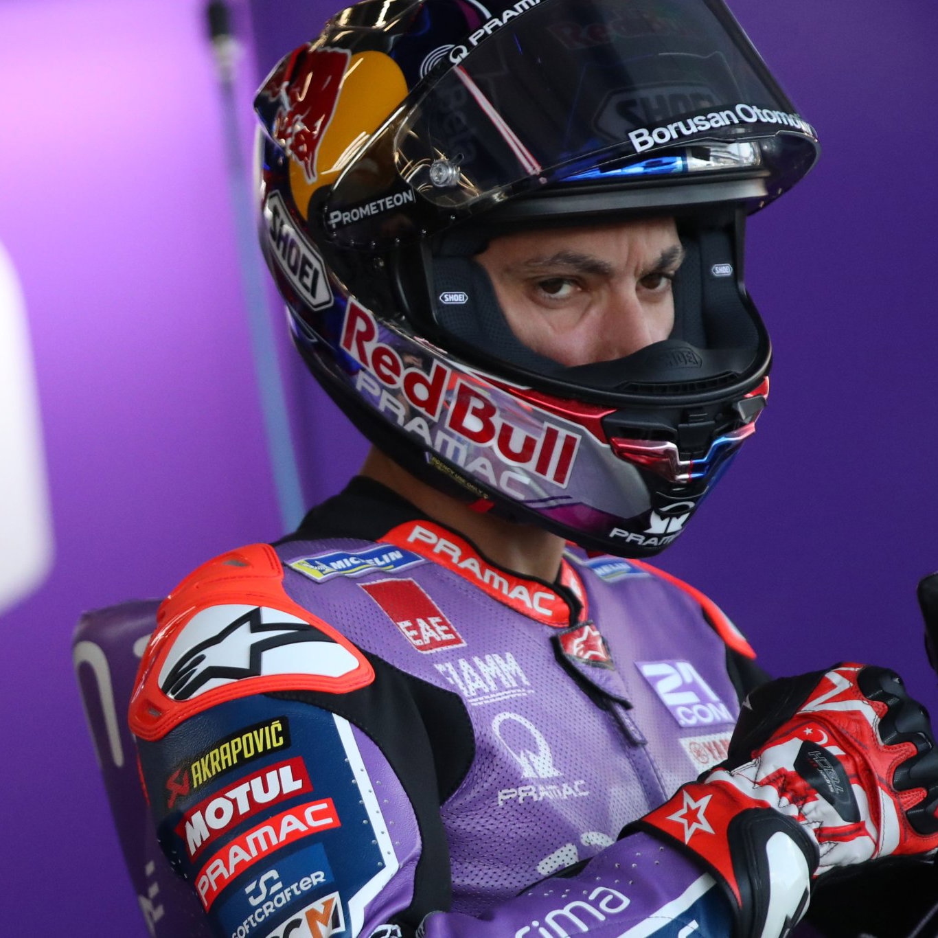 Toprak Razgatlioglu, 2026 MotoGP British Grand Prix, pit box. Credit: Gold and Goose.