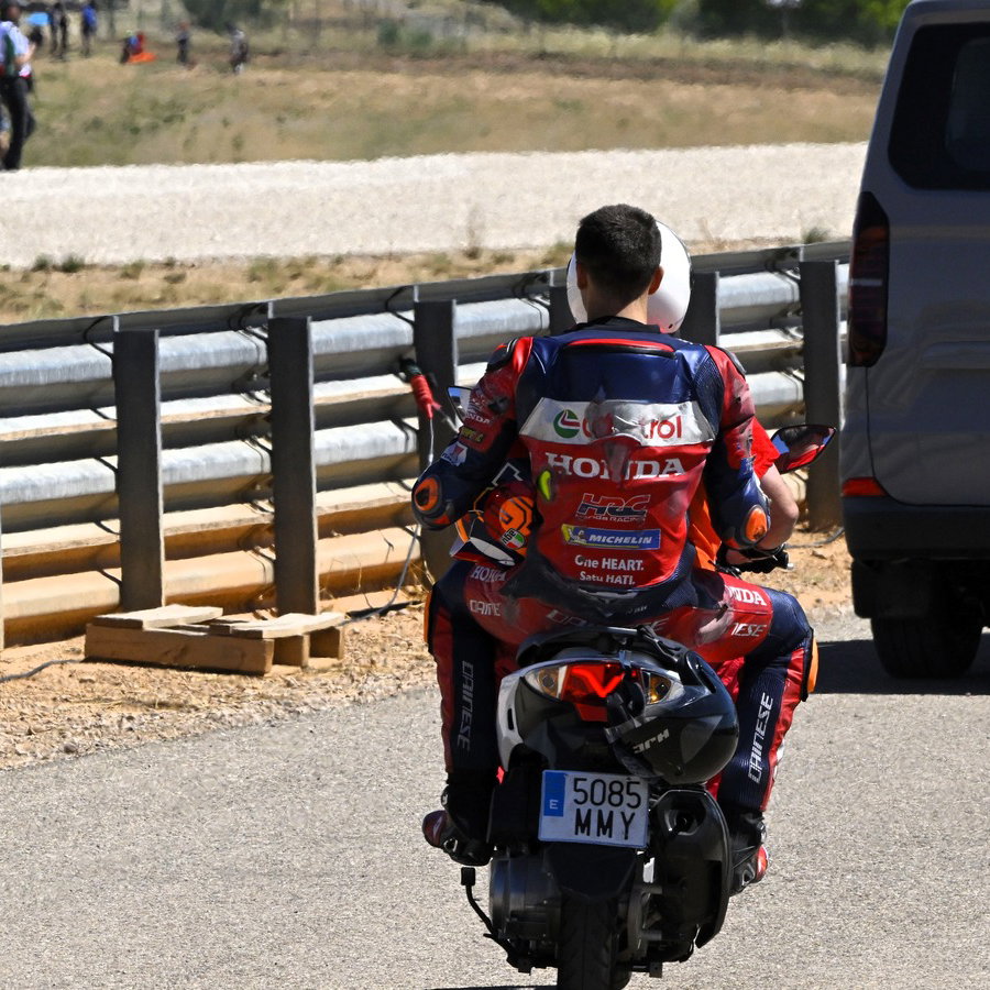 Luca Marini crash, 2026 Aragon MotoGP Sprint.