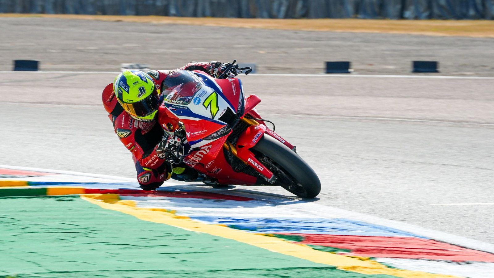 Ryan Vickers returned to the top step in the Thruxton BSB Sprint