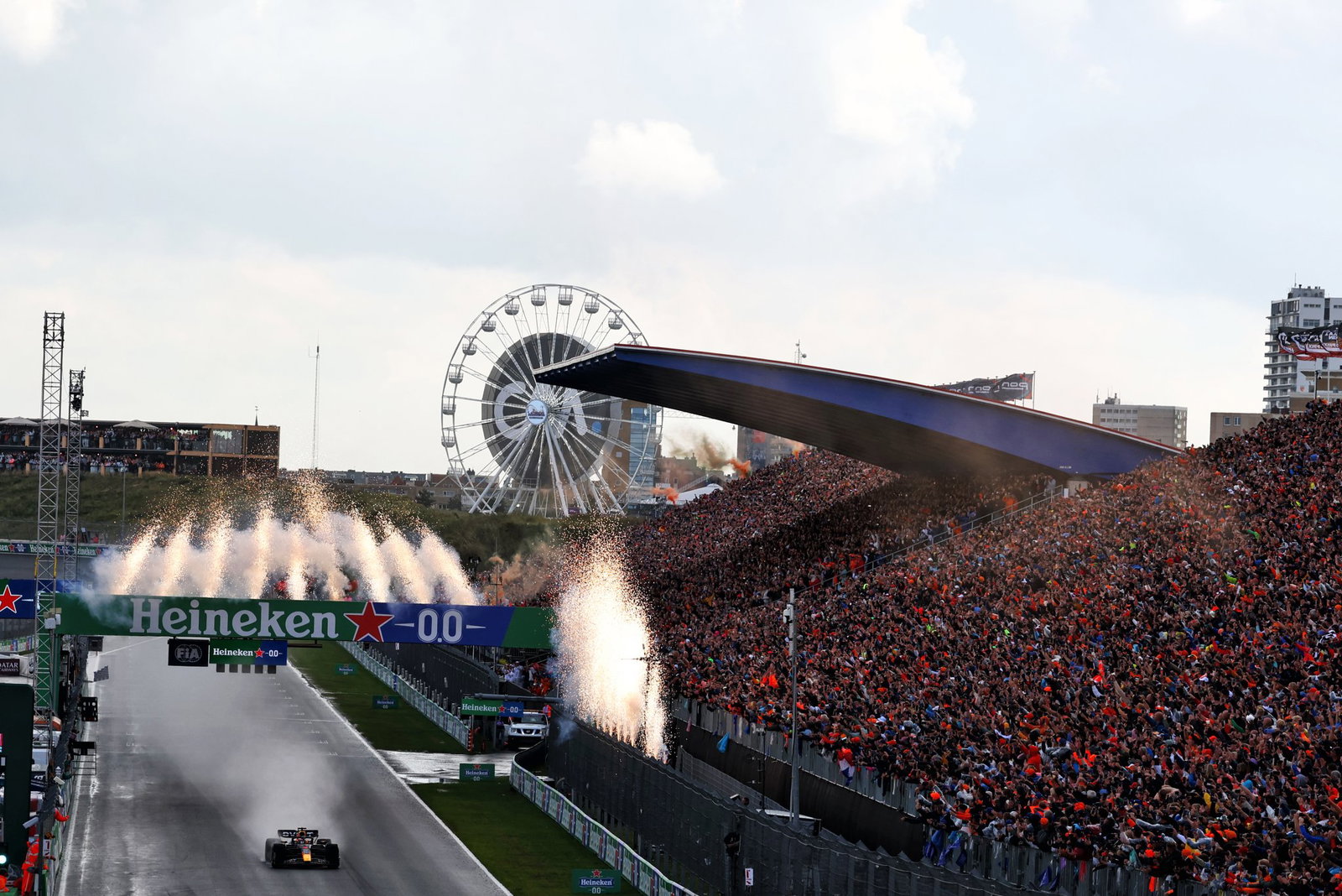 Verstappen begins the party with a win in 2023