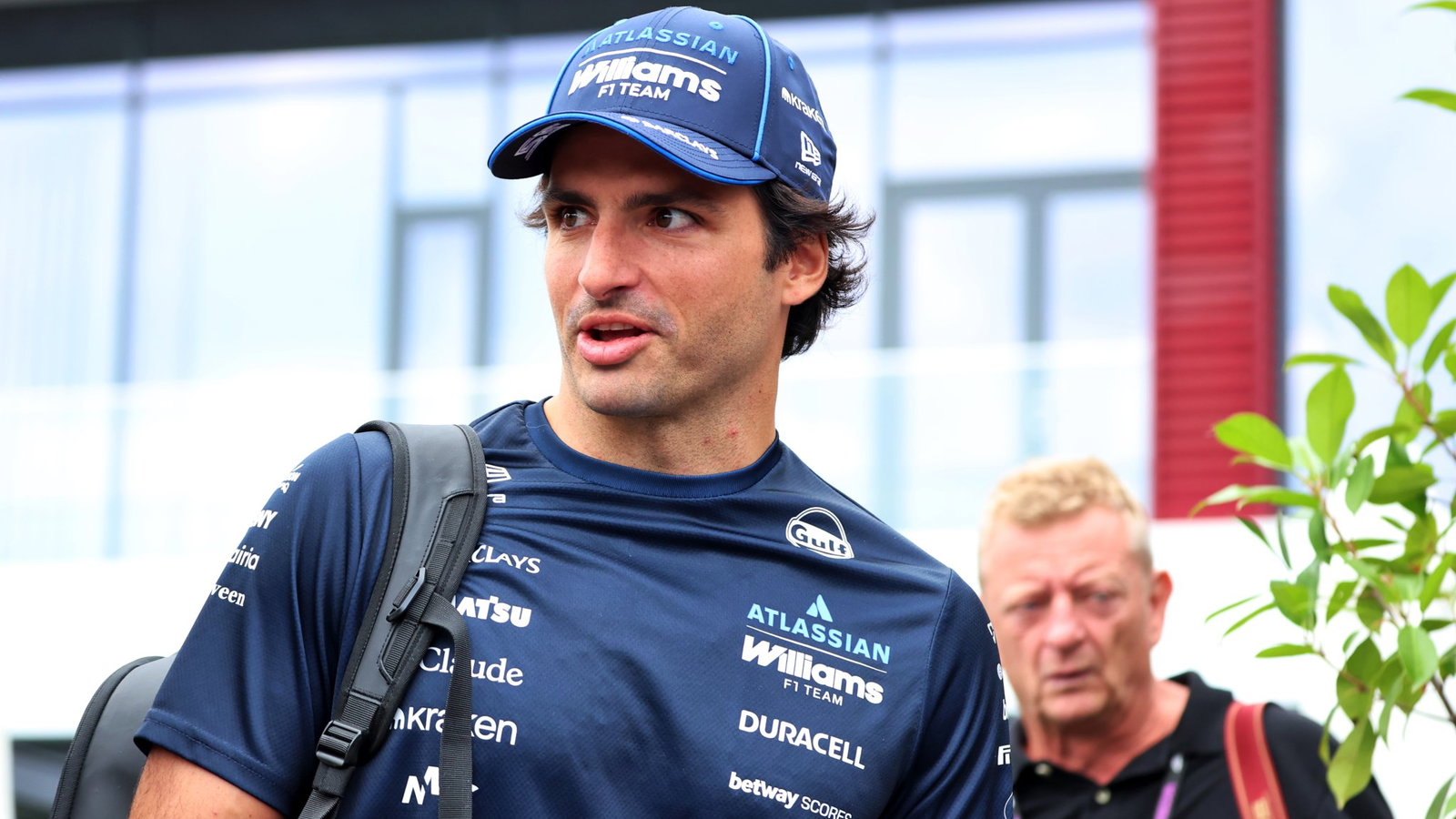 Sainz has signed a multi-year contract extension with Williams
