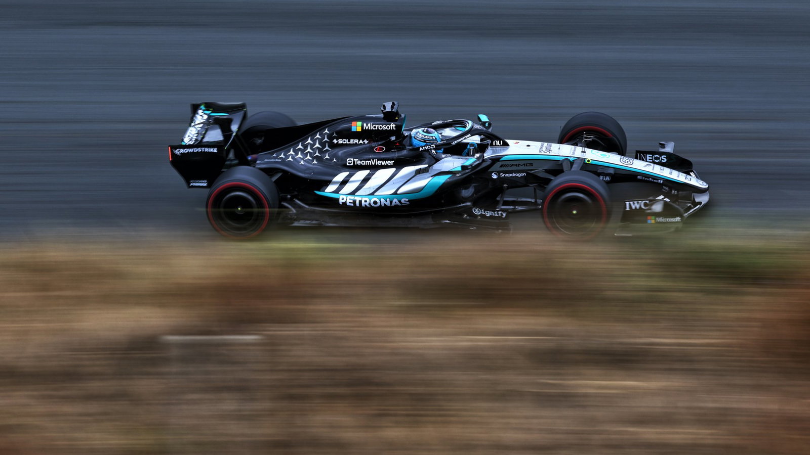 George Russell pipped Lando Norris to pole at Zandvoort 