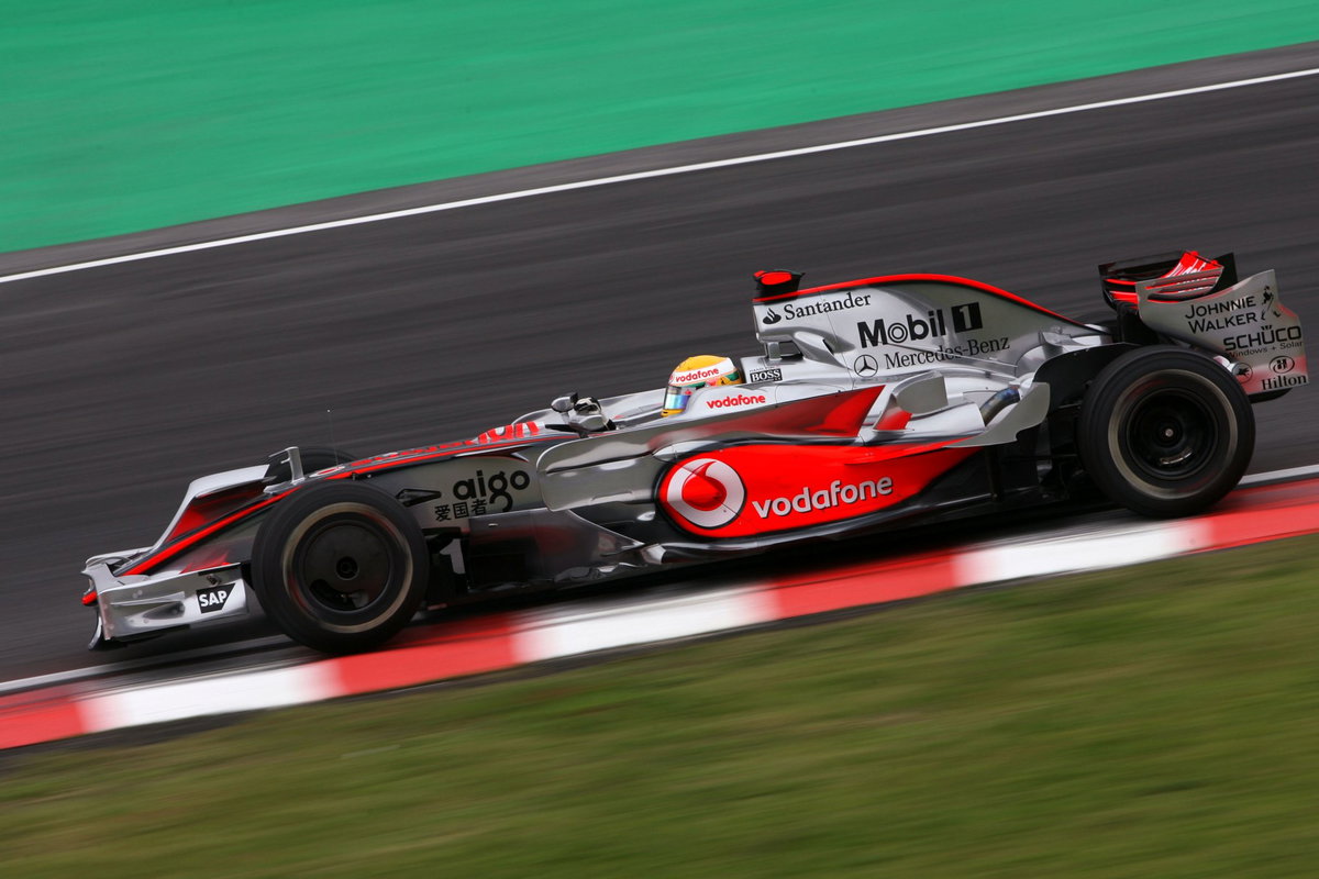 ‘A big smile on my face’ - What it’s like to drive an old F1 car for a current driver