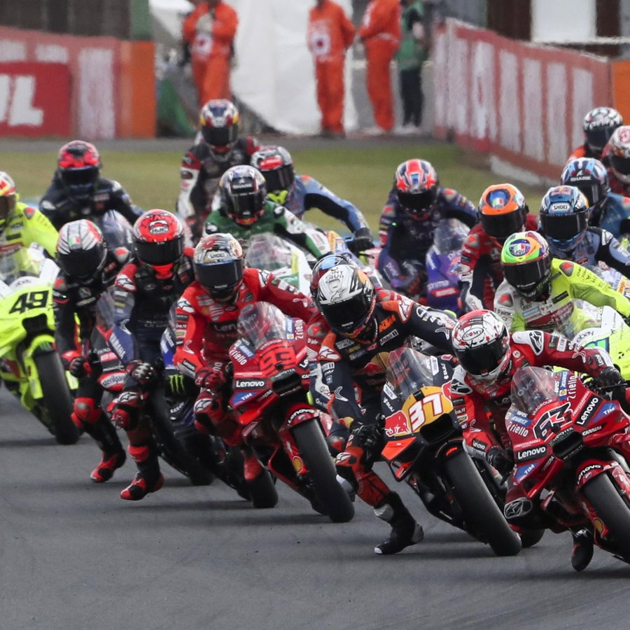 Start, 2025 Japanese MotoGP at Motegi.