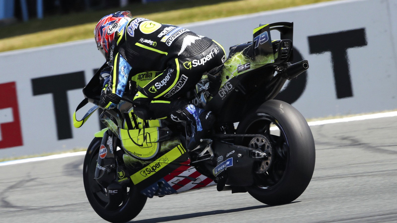 Crutchlow explains Ogura-Pedrosa comparison