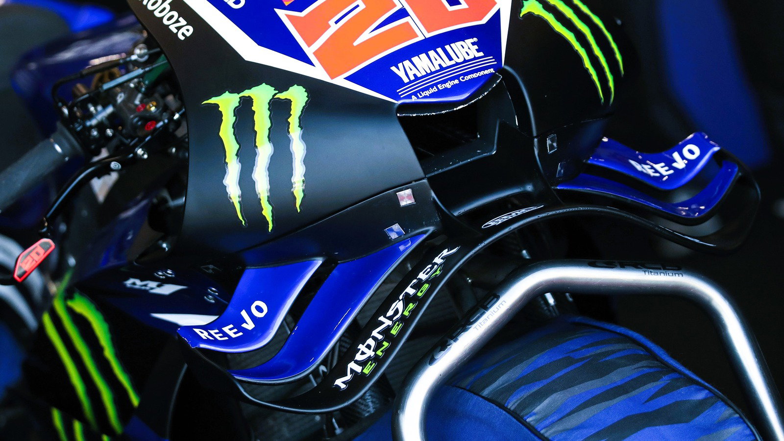 Yamaha tri-plane wing returns from the Inline bike.