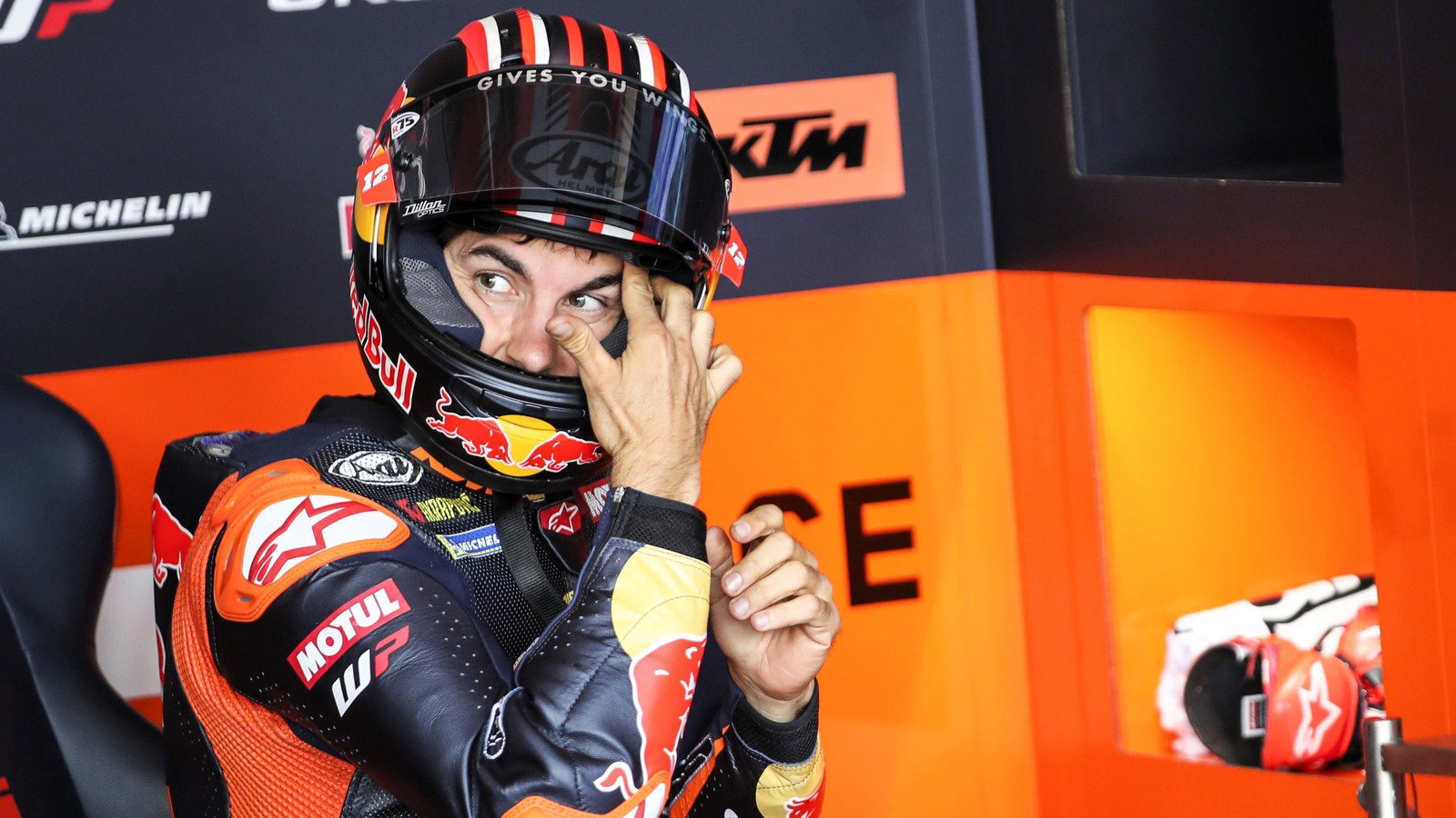 Vinales closing on return, Pol set for important KTM 850cc work