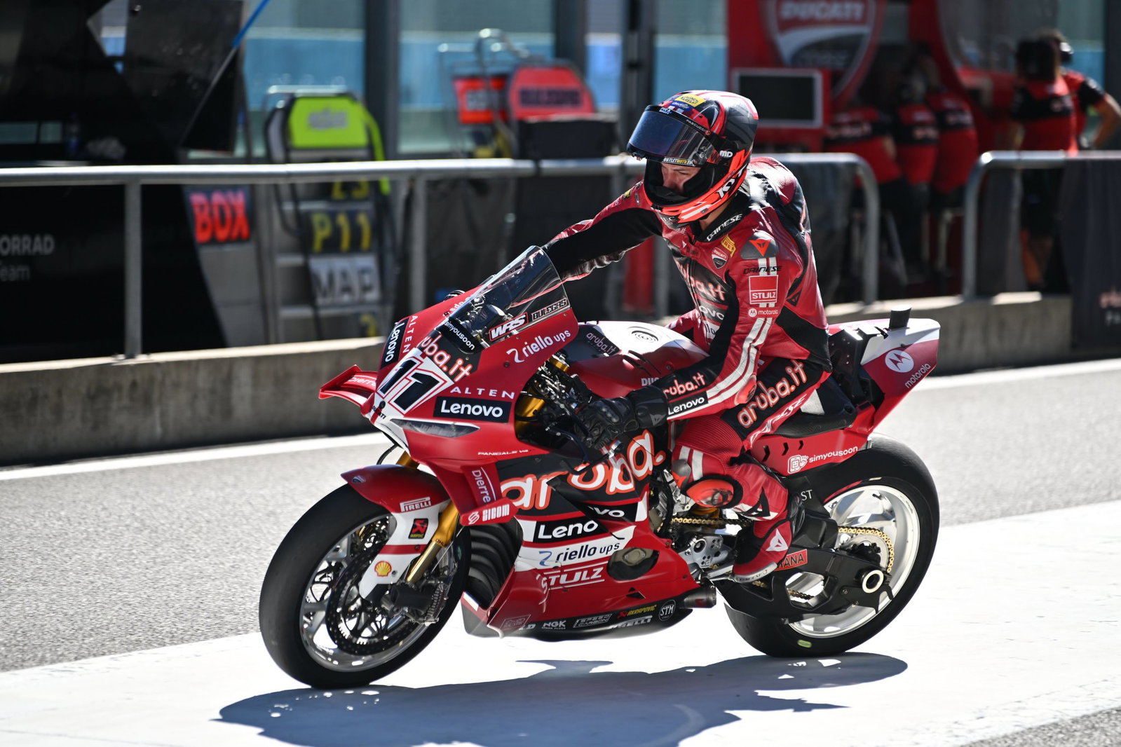 Nicolo Bulega, 2026 French WorldSBK, leaving pit box. Credit: Gold and Goose.