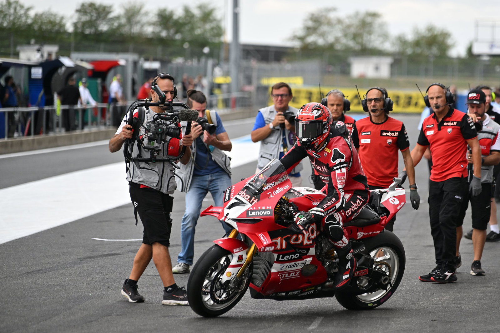 Iker Lecuona, 2026 French WorldSBK, leaving pit box. Credit: Gold and Goose.