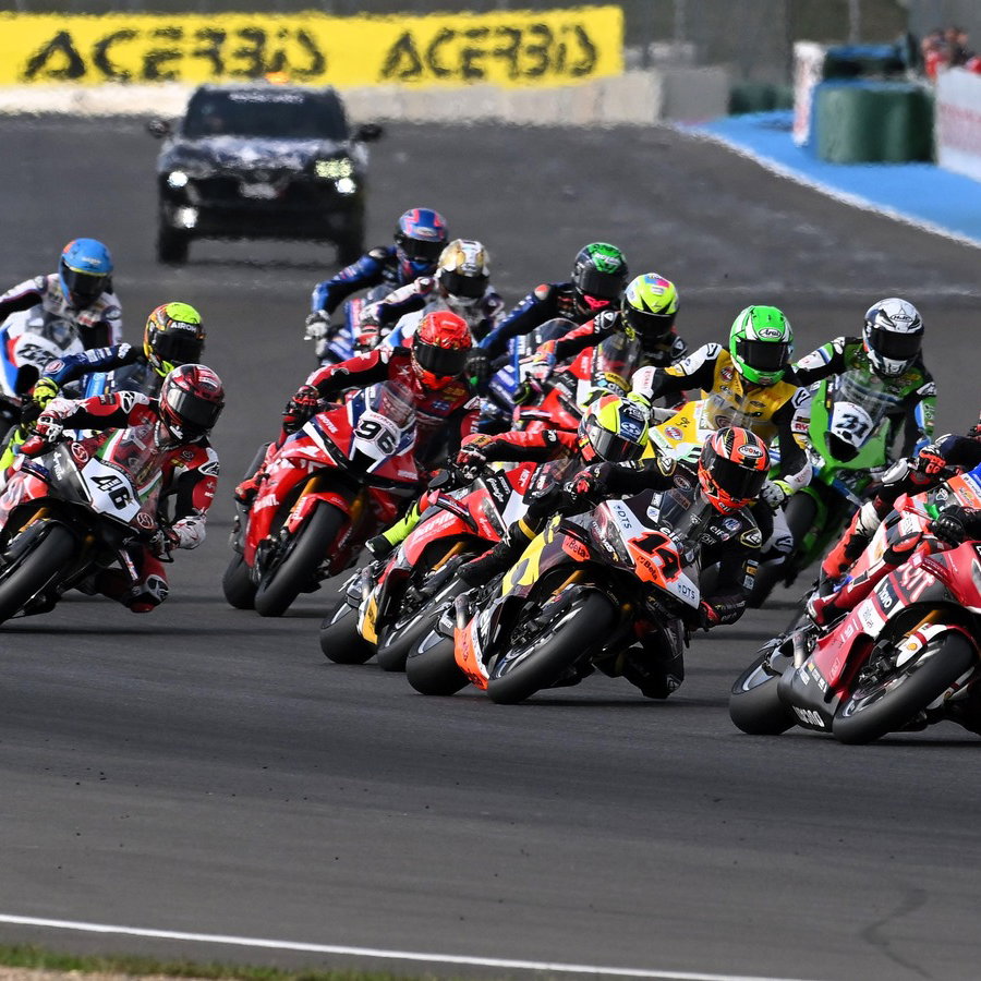 Start, 2026 French WorldSBK Superpole race.