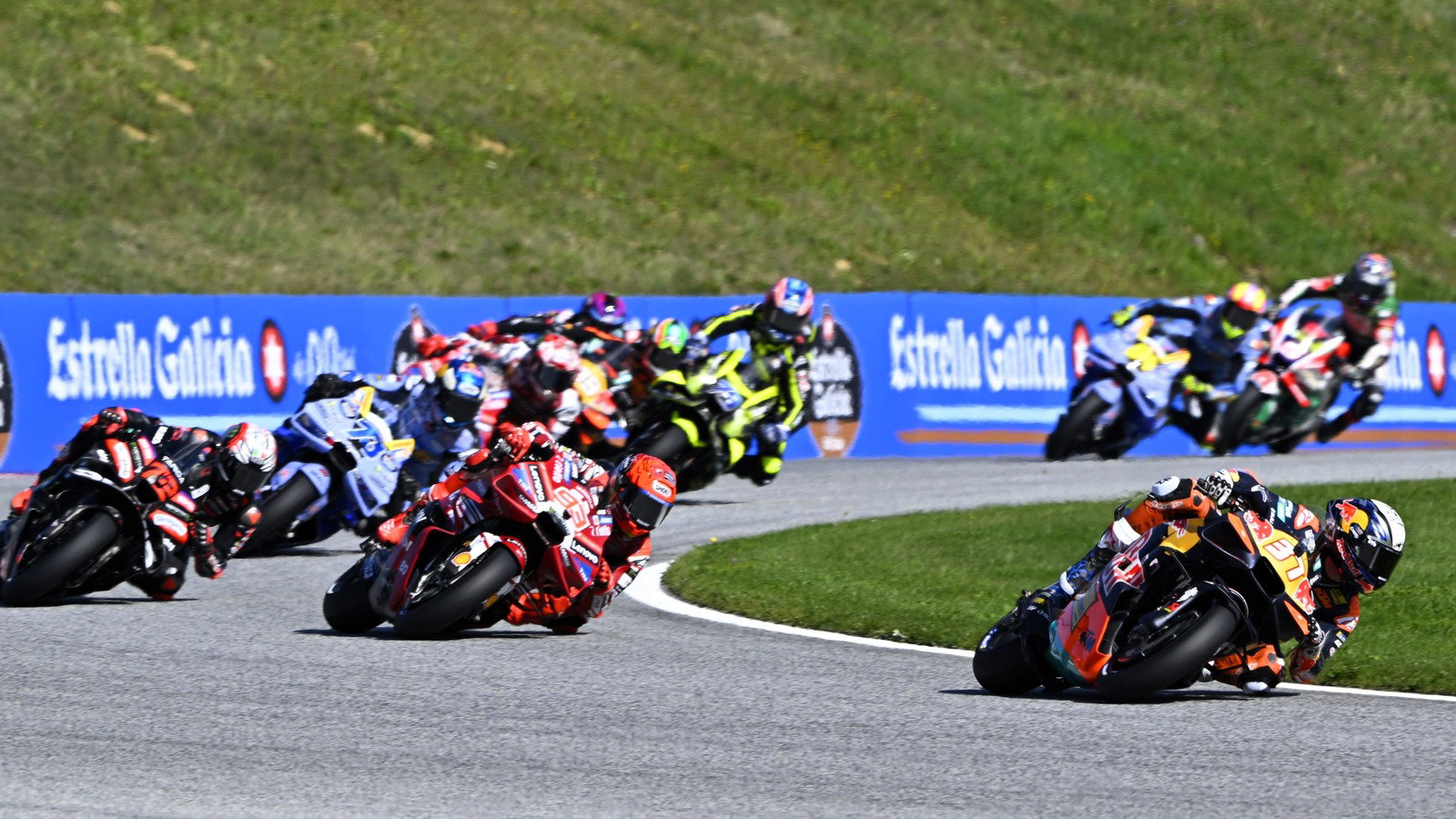 Acosta leads, Martin 8th, opening lap, 2026 Red Bull Ring Sprint.