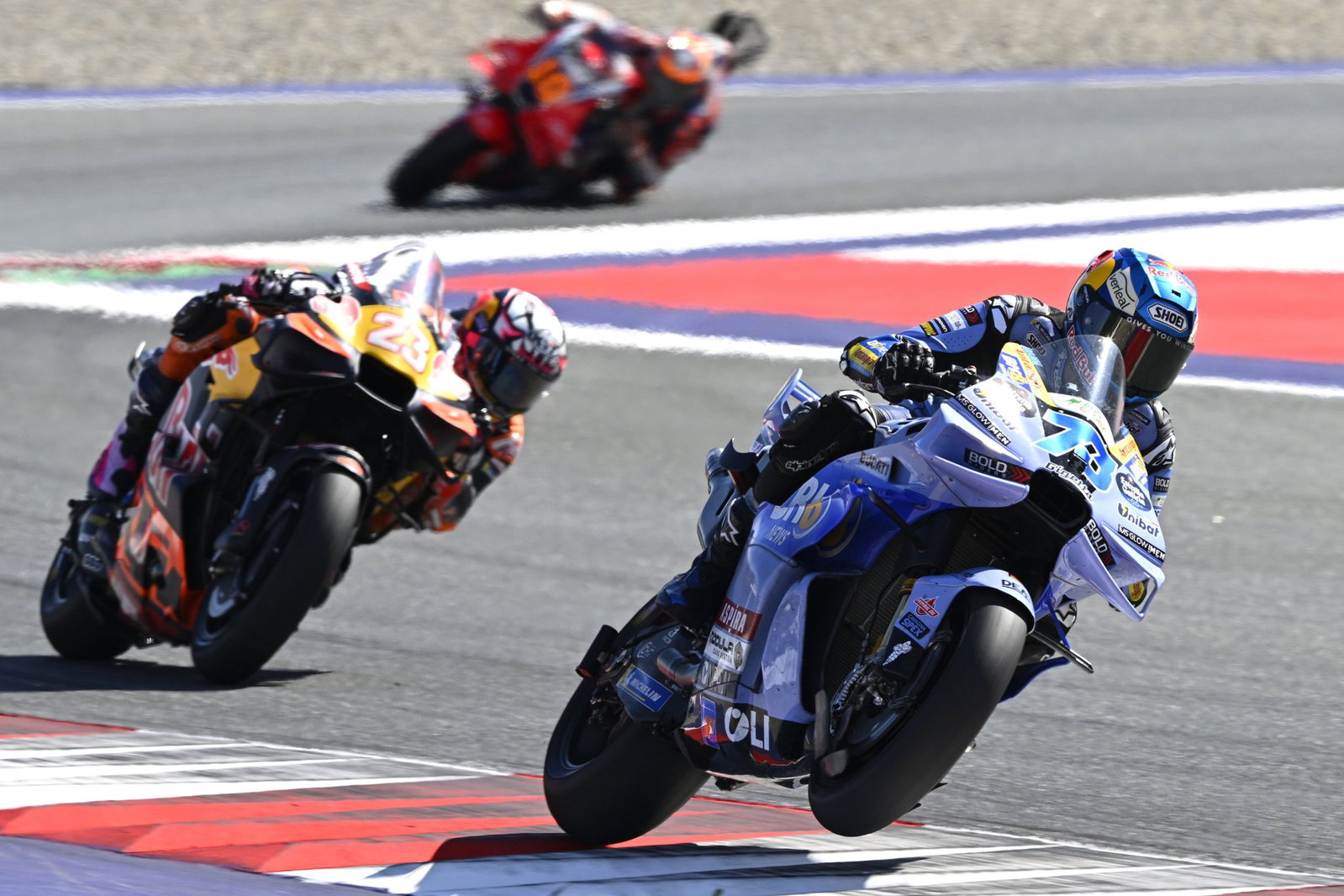 Alex Marquez leads Enea Bastianini, 2026 MotoGP Austrian Grand Prix. Credit: Gold and Goose.