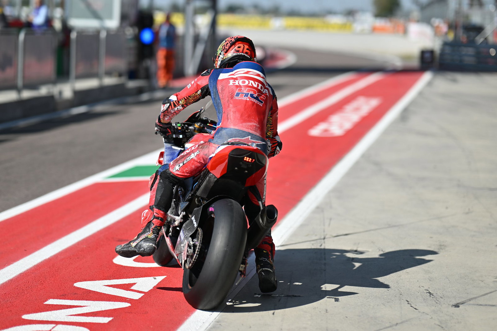Jake Dixon, 2026 Italian WorldSBK, leaving pit box. Credit: Gold and Goose.