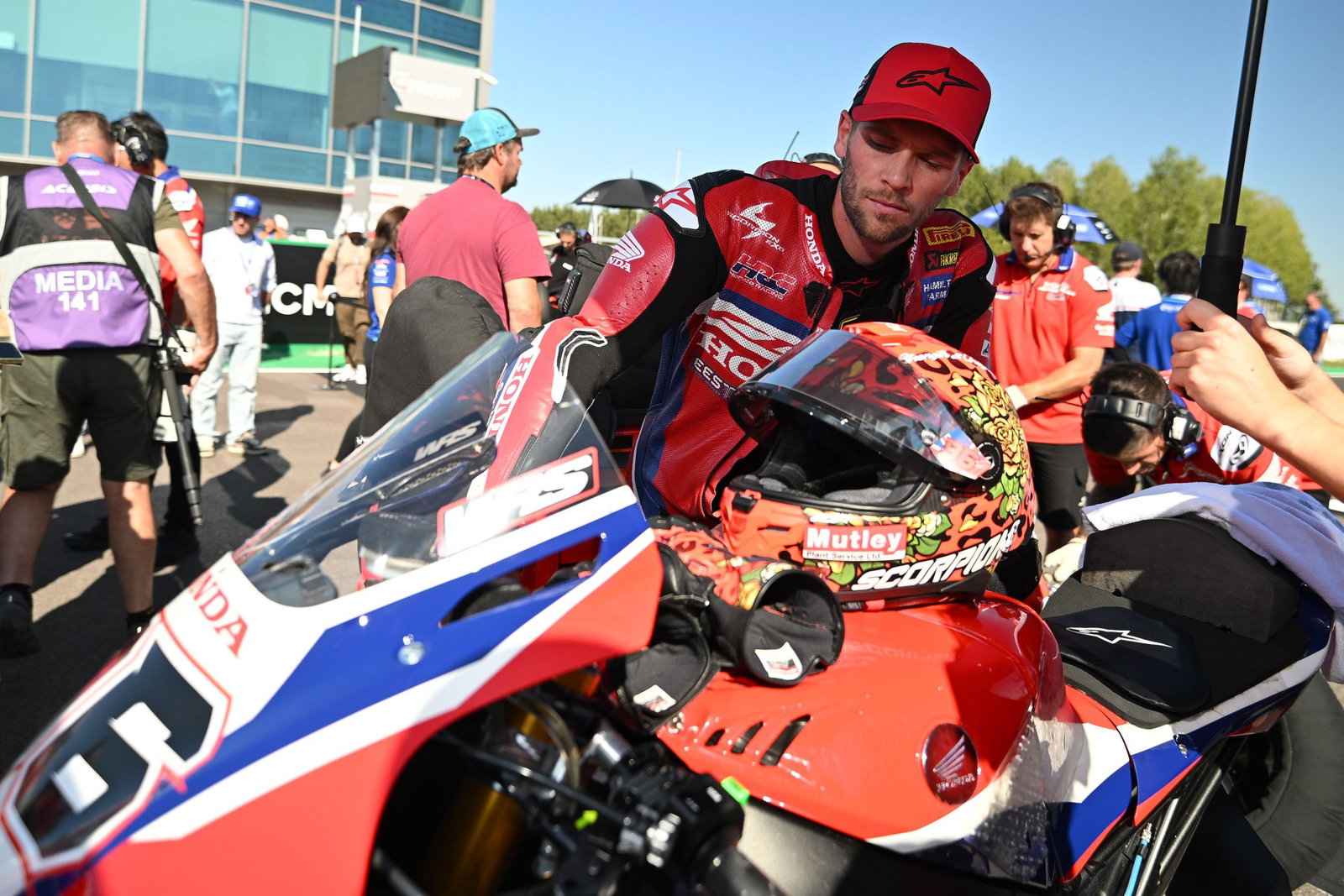 Jake Dixon, 2026 Italian WorldSBK, grid. Credit: Gold and Goose.