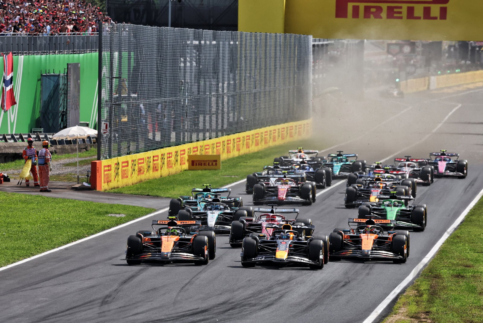 The start of the 2025 Italian Grand Prix