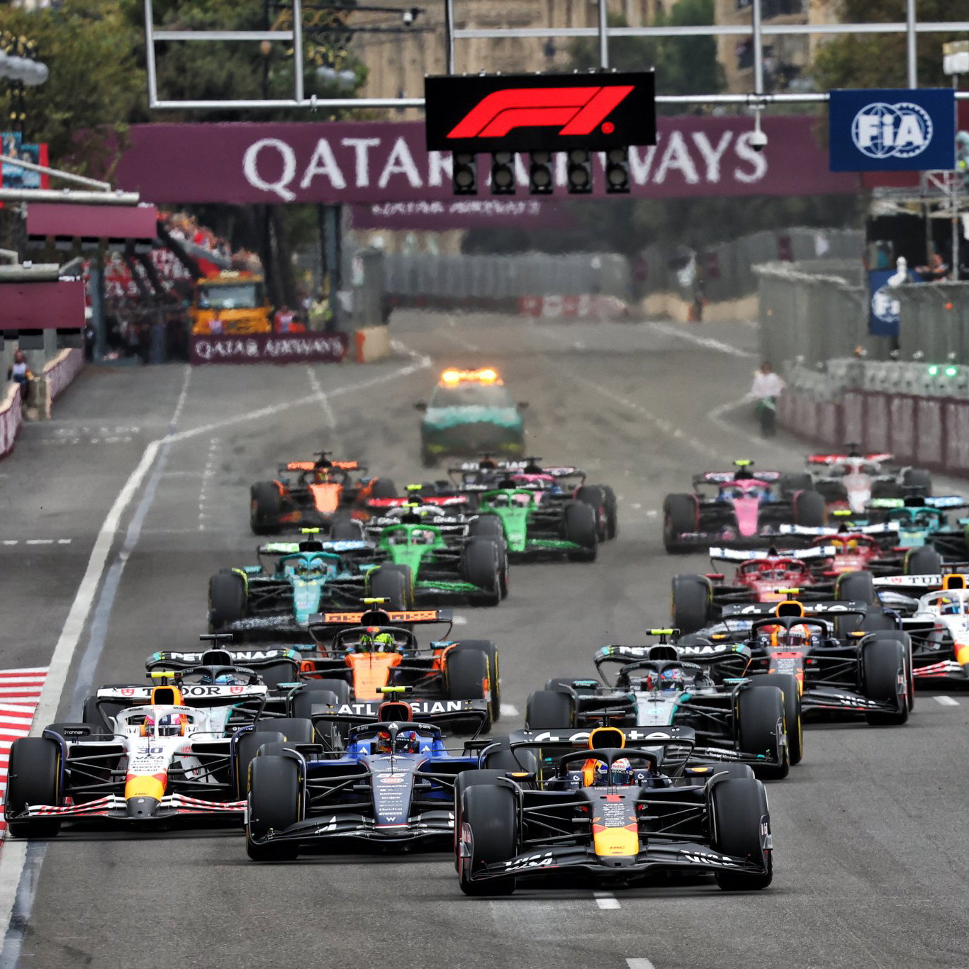 The start of the 2025 Azerbaijan Grand Prix