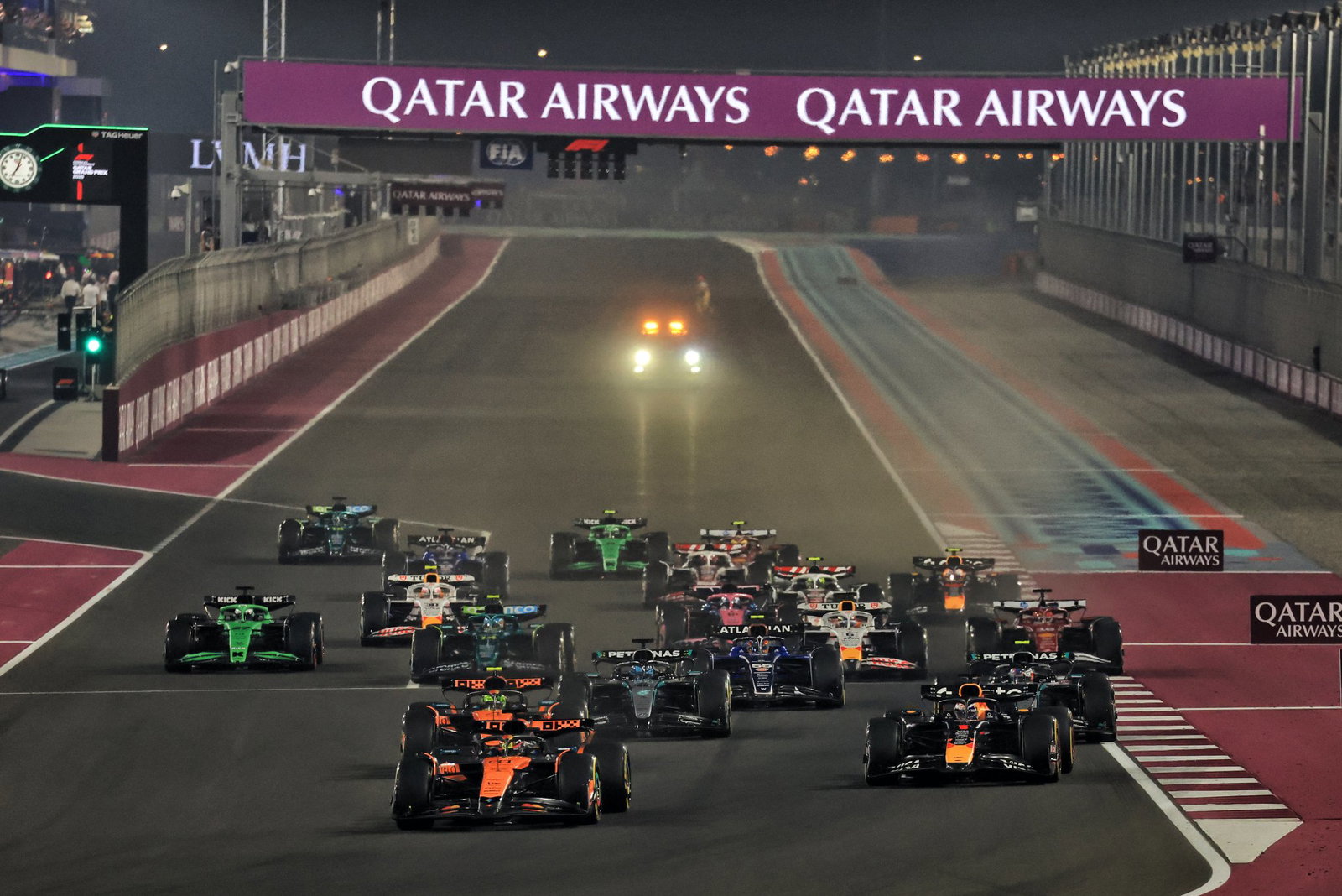 The start of the 2025 Qatar Grand Prix