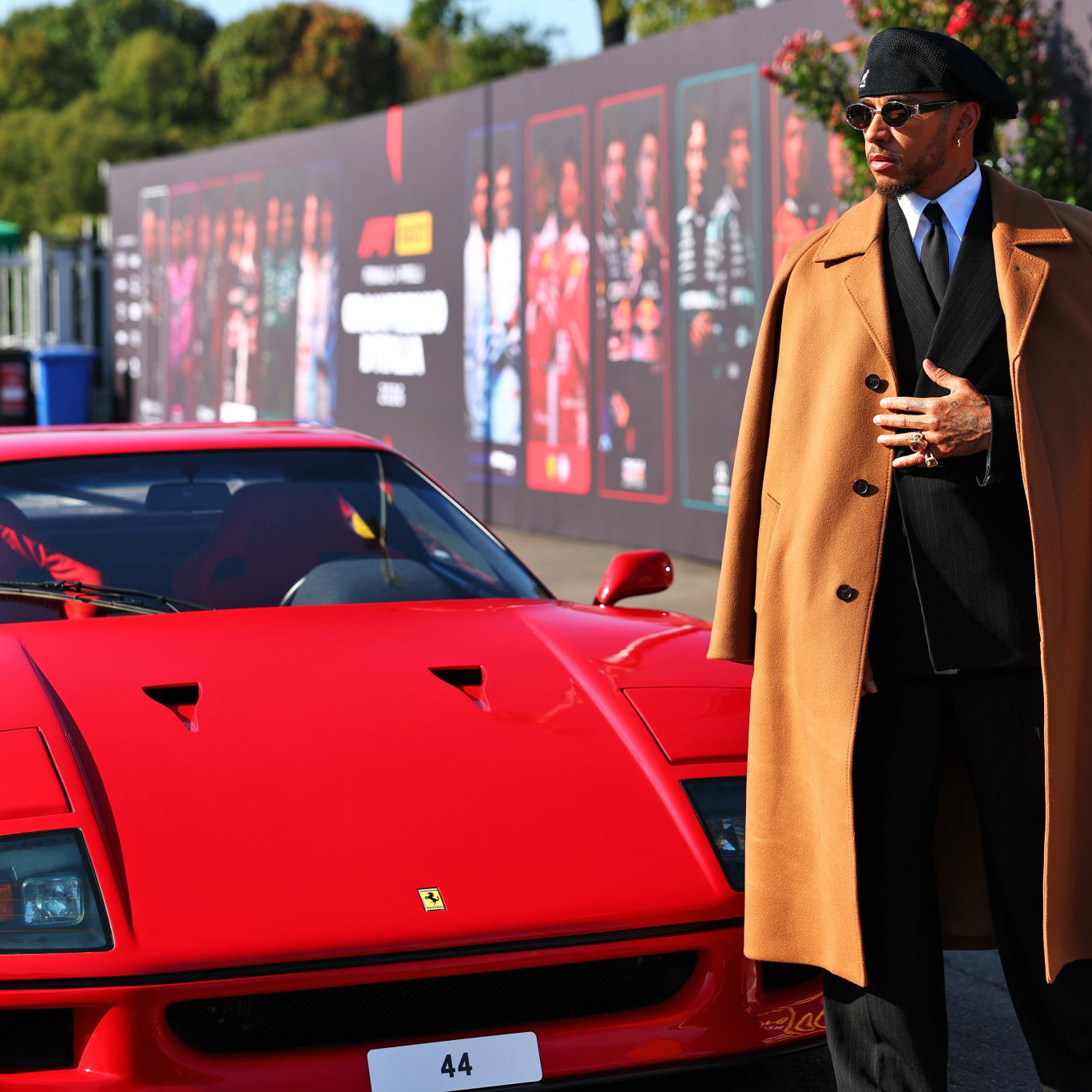 Lewis Hamilton rocks up in his personalised Ferrari F40