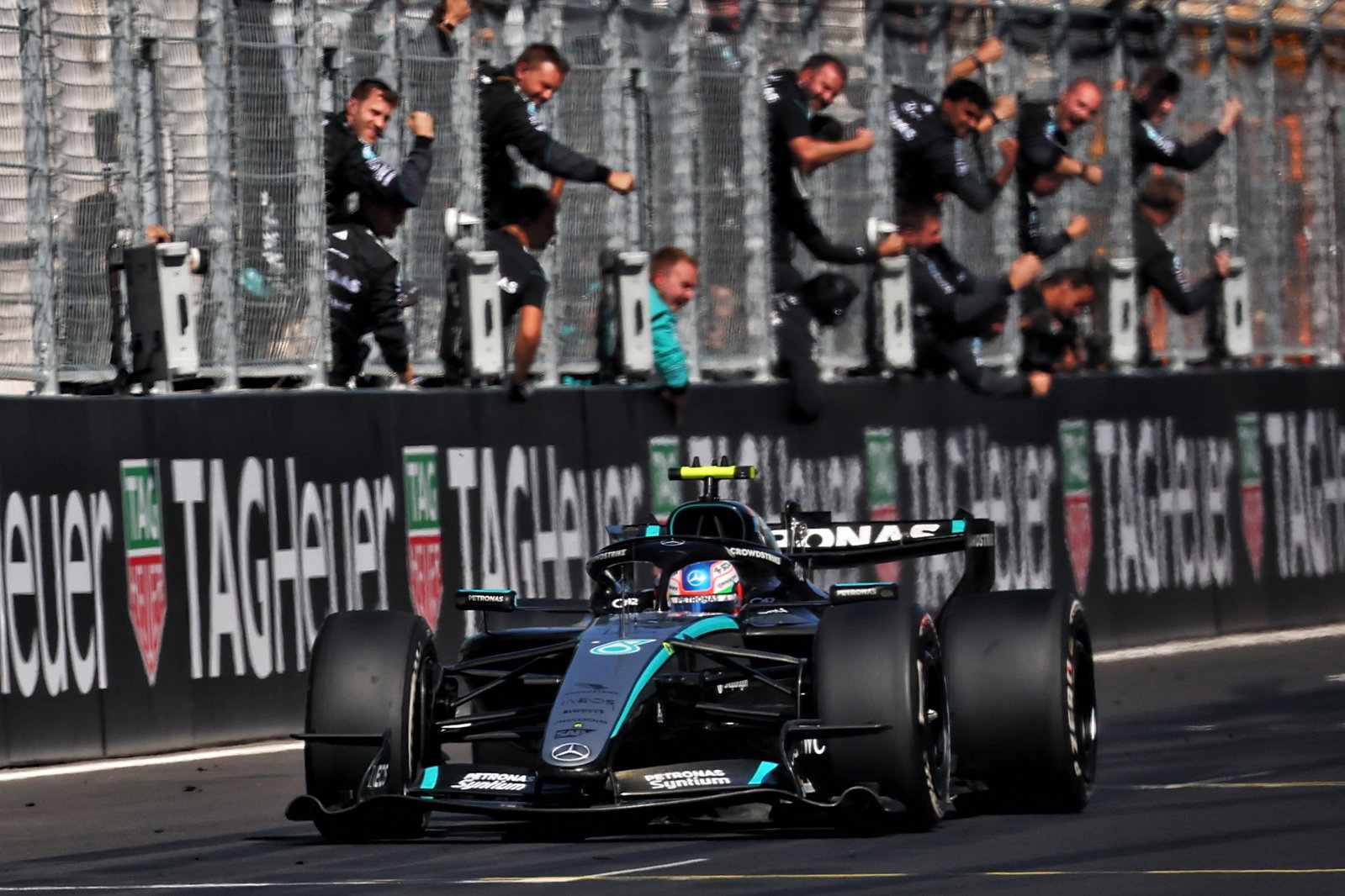 Kimi Antonelli won the first F1 race in Madrid 