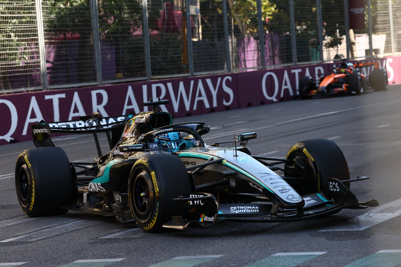 George Russell dominated the race in Baku