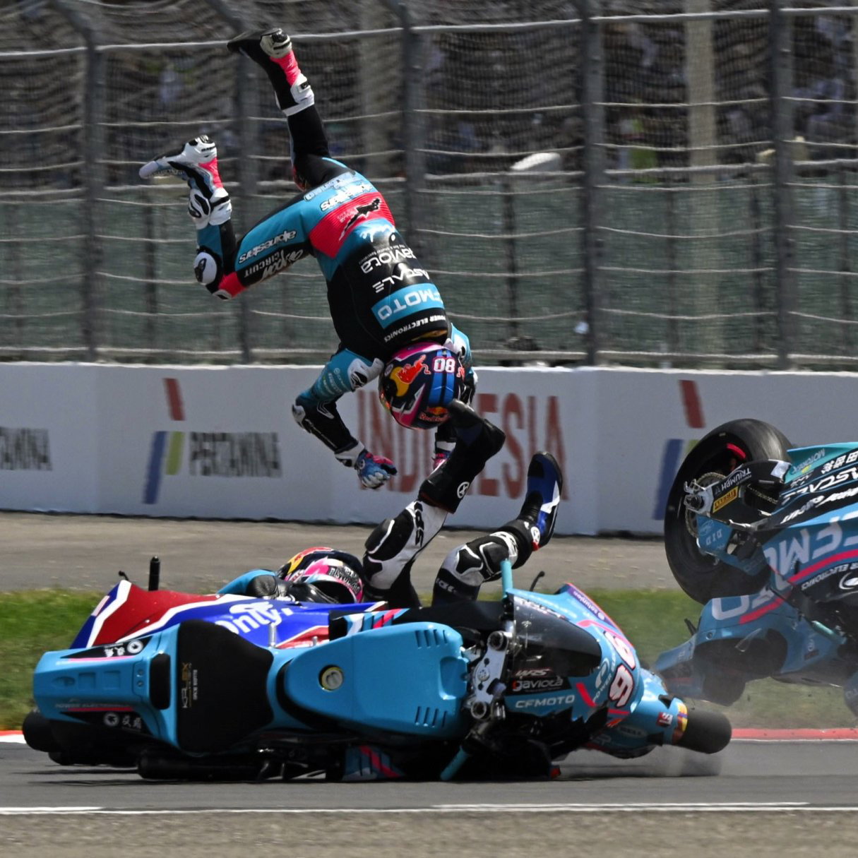 David Alonso highside, start, 2026 Mandalika Moto2 Grand Prix.
