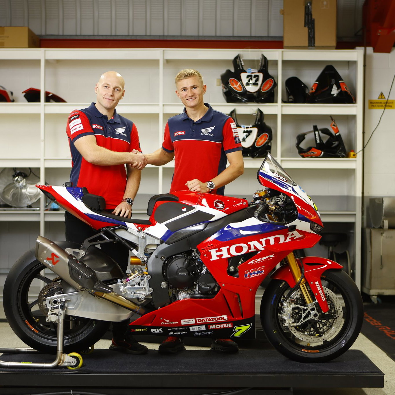 Scot Hargreaves & Ryan Vickers. Credit: Honda Racing UK.
