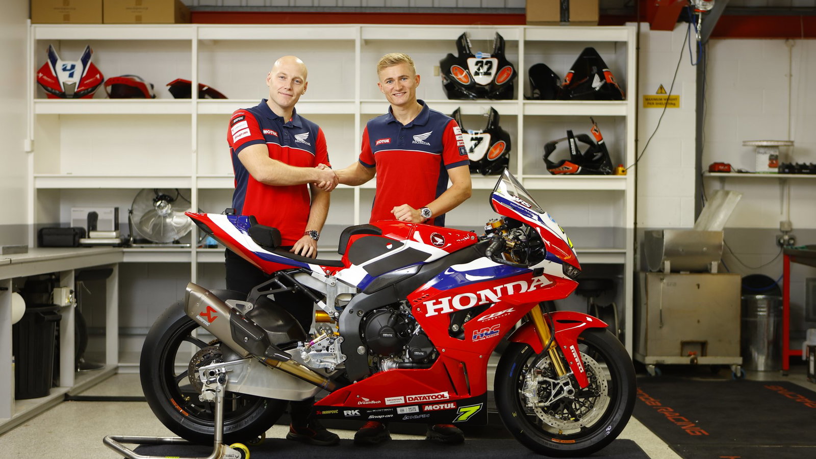 Ryan Vickers has re-signed with Honda Racing UK for BSB 2027.