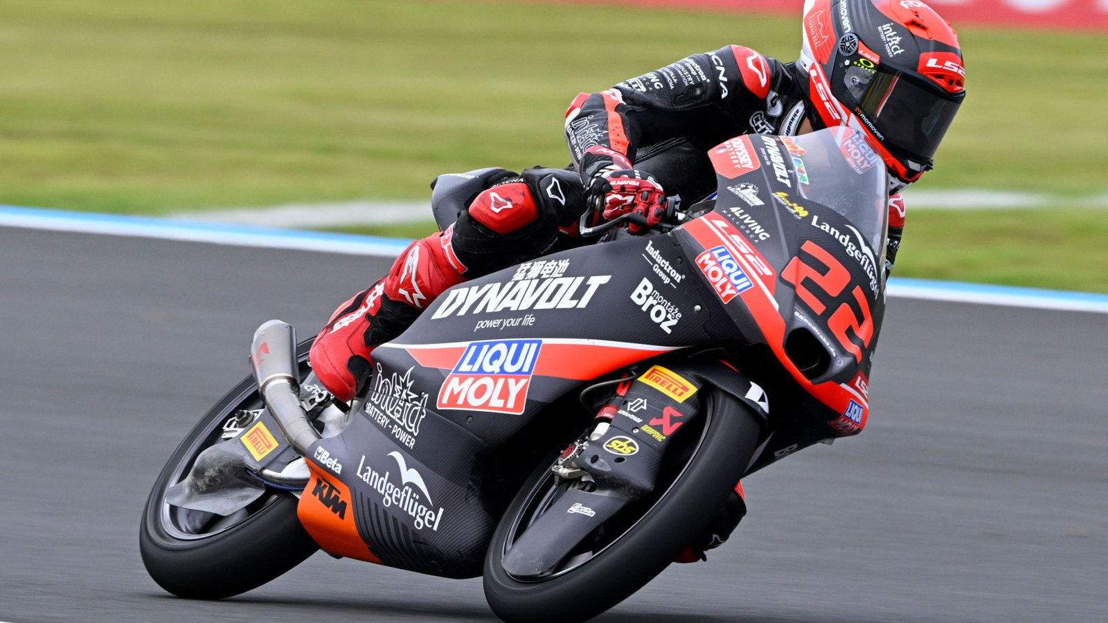 Record pace at Motegi saw David Almansa collect his seventh Moto3 pole of 2026