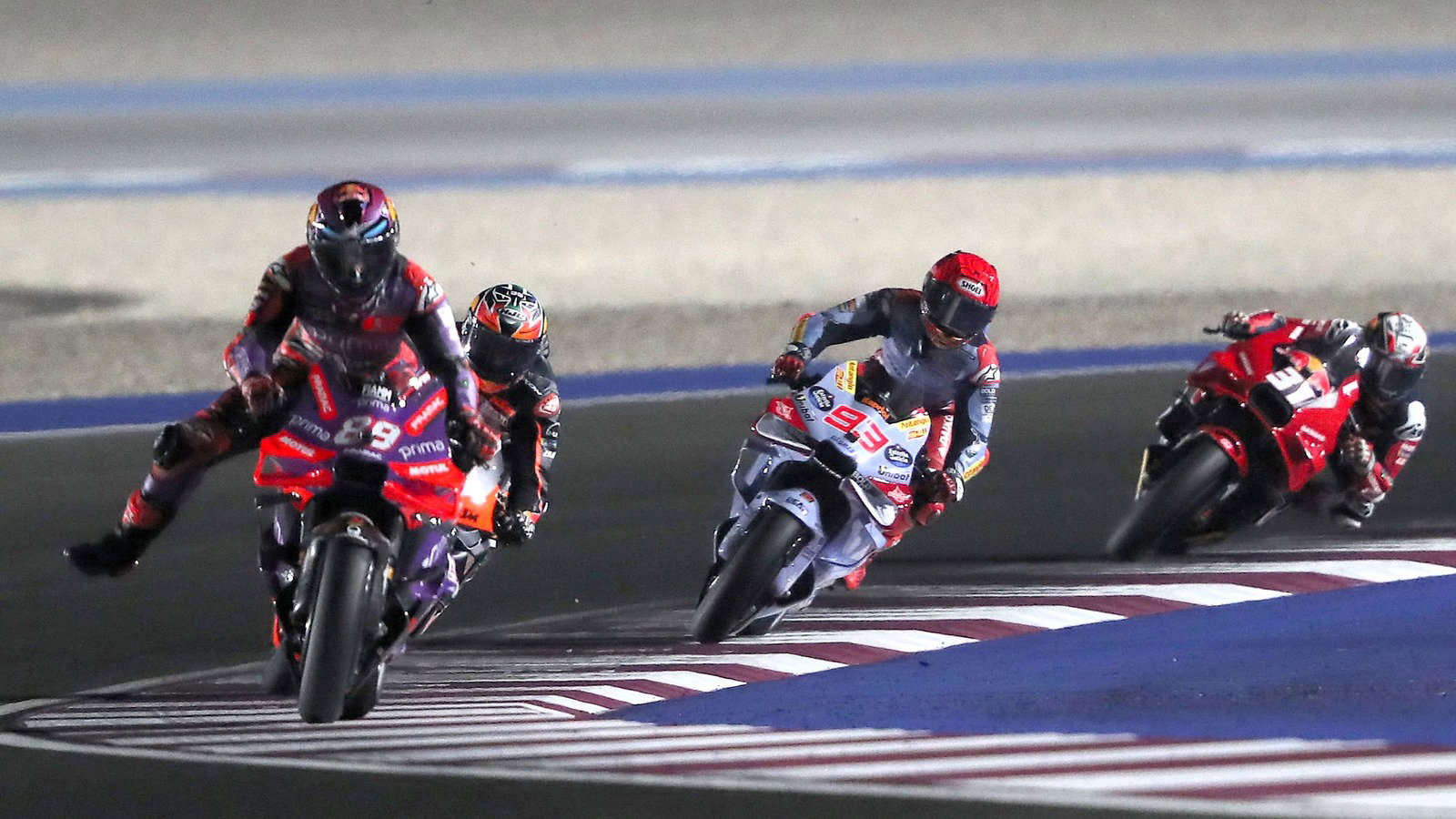 Jorge Martin leads, Qatar 2024.
