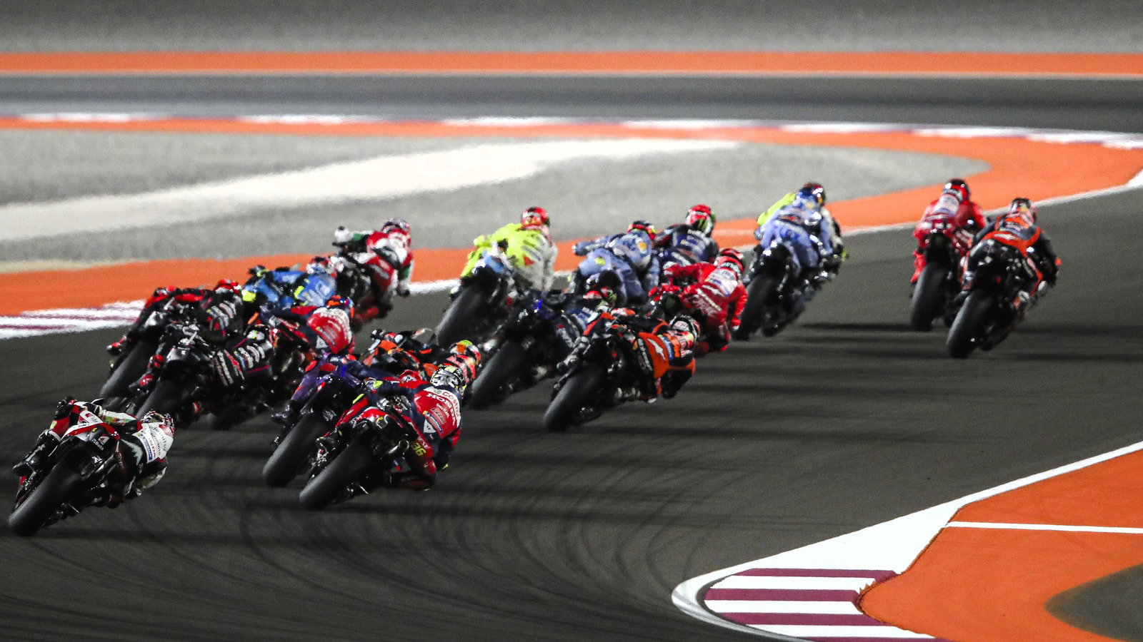 Start, 2025 Qatar MotoGP.