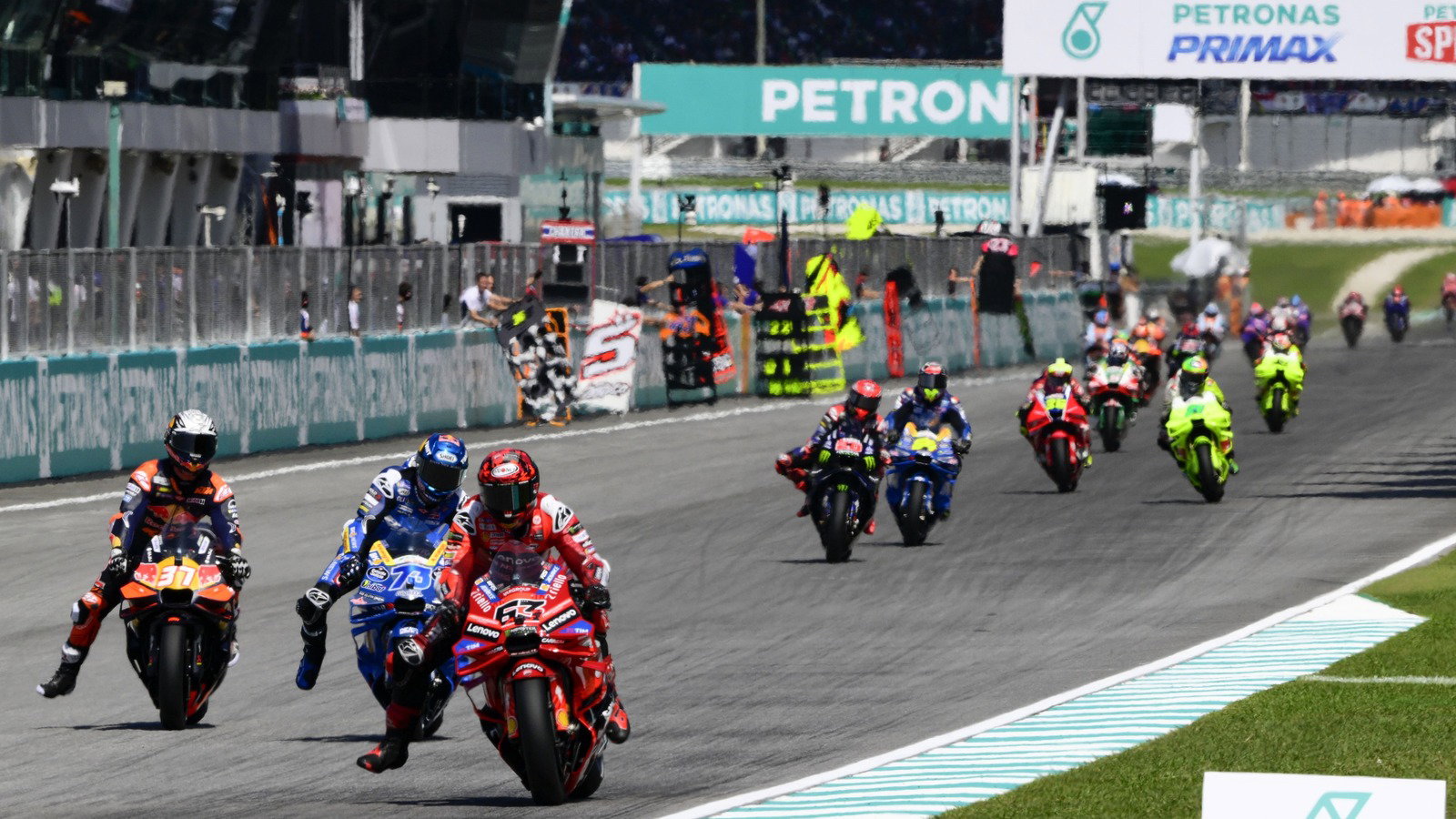 Bagnaia, Marquez, Acosta lead 2025 Malaysian Grand Prix.