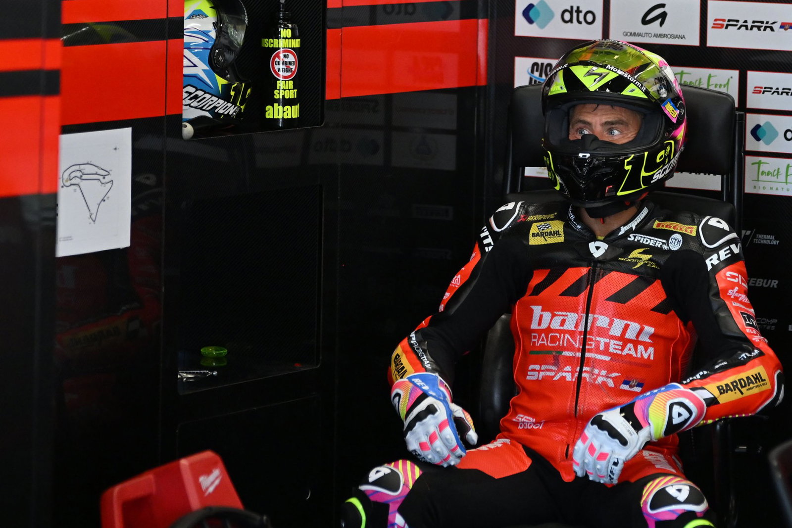 Alvaro Bautista, 2026 Italian WorldSBK, pit box. Credit: Gold and Goose.