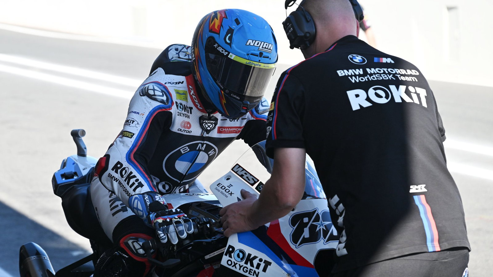 Miguel Oliveira, 2026 Estoril WorldSBK, entering pit box. Credit: Gold and Goose.