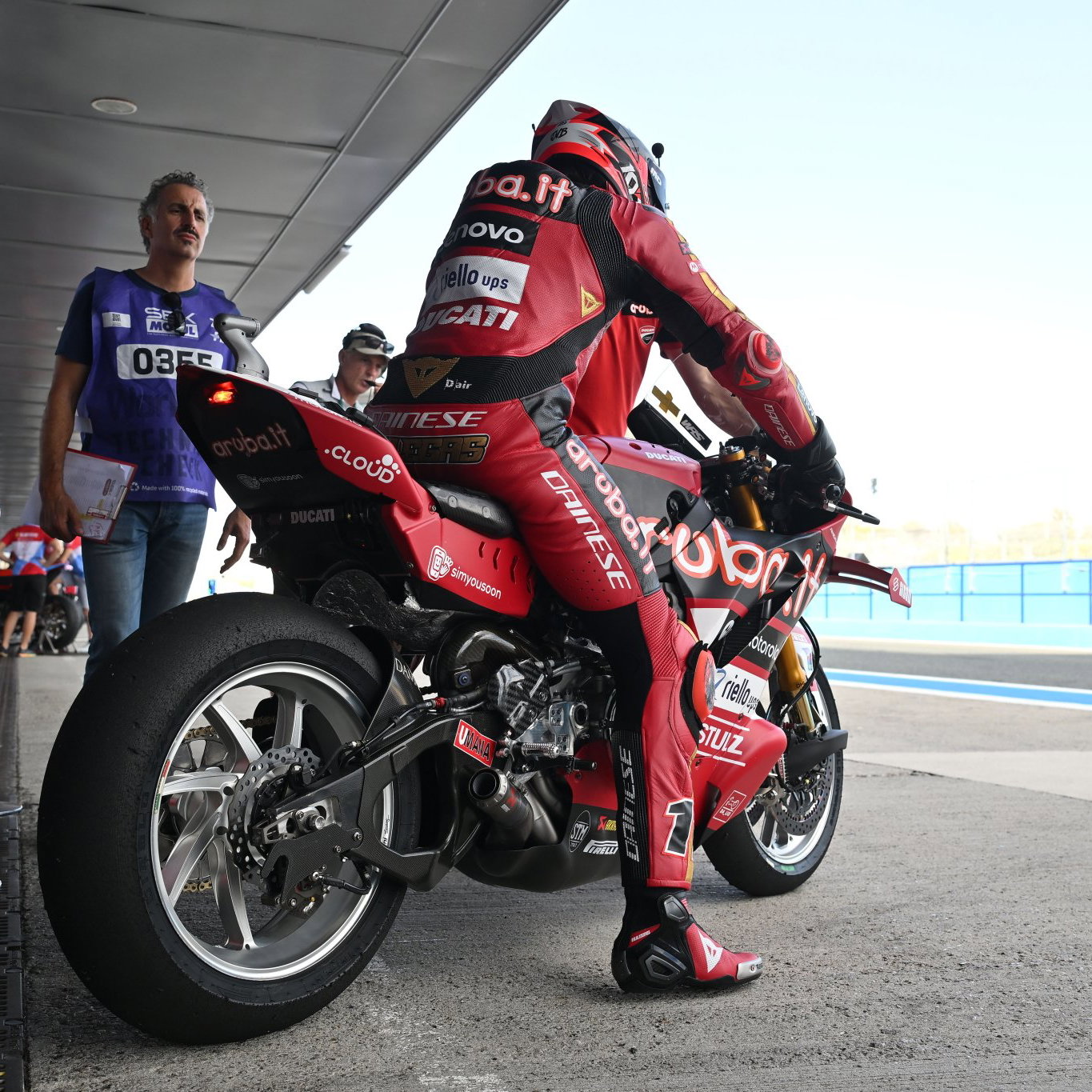 Nicolo Bulega, 2026 Spanish WorldSBK, leaving pit box. Credit: Gold and Goose.
