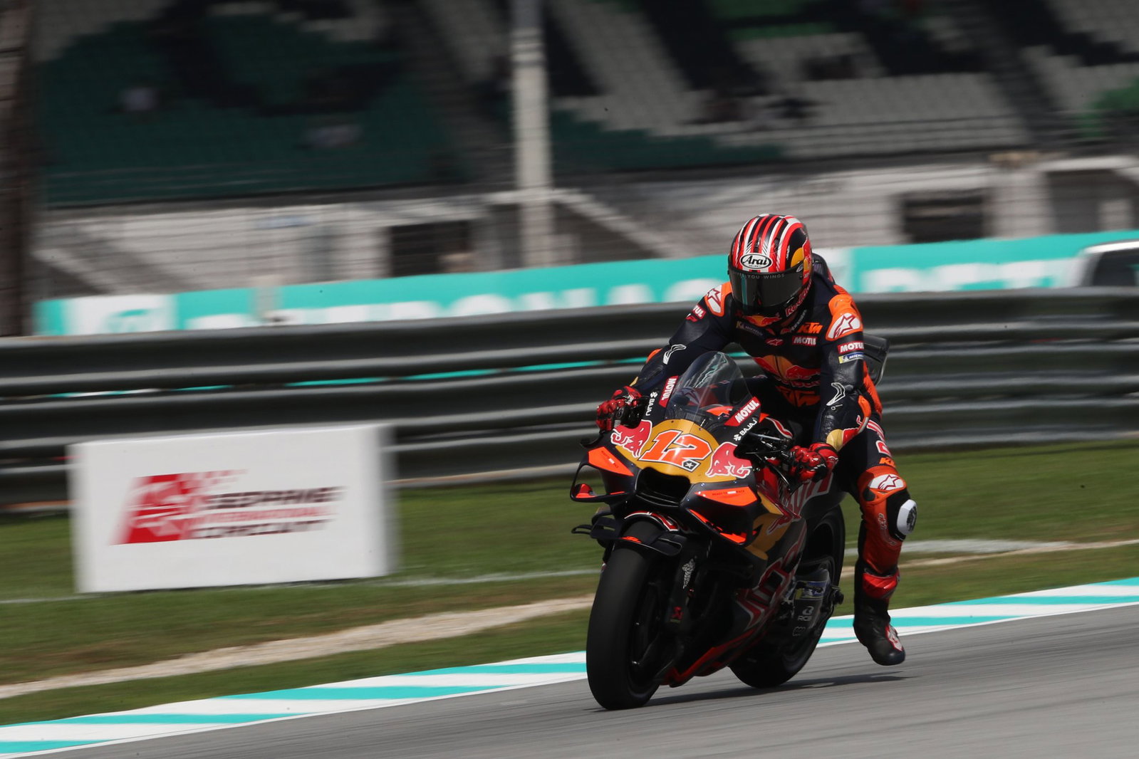 Maverick Vinales, 2026 MotoGP Malaysian Grand Prix. Credit: Gold and Goose.