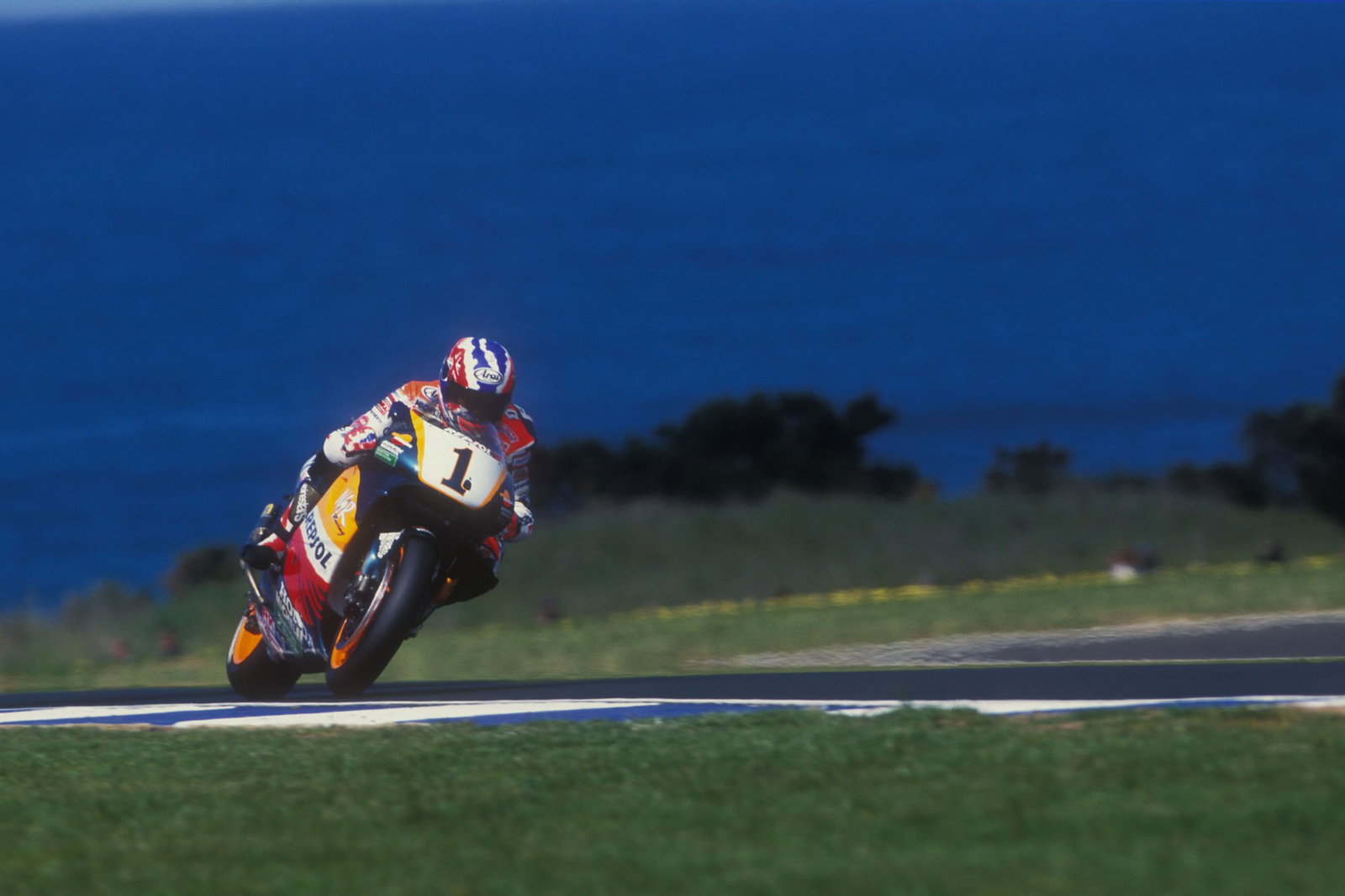 Mick Doohan, 1997 500cc Australian Grand Prix. Credit: Gold and Goose.