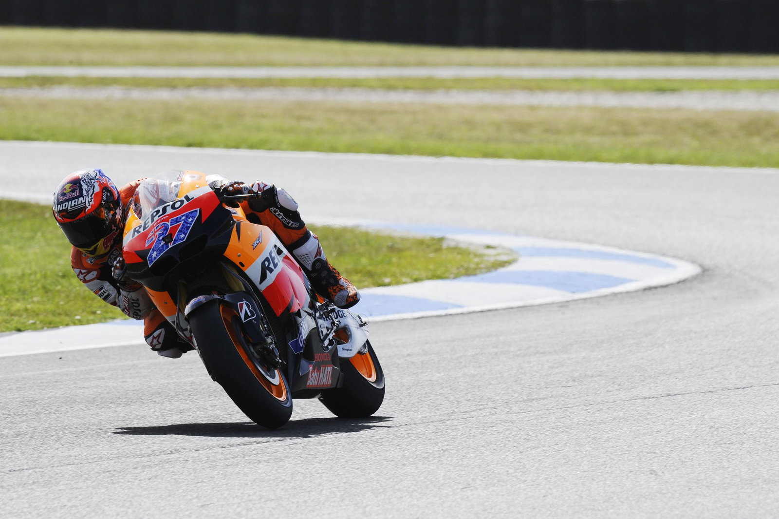 Casey Stoner, 2011 MotoGP Australian Grand Prix. Credit: Gold and Goose.