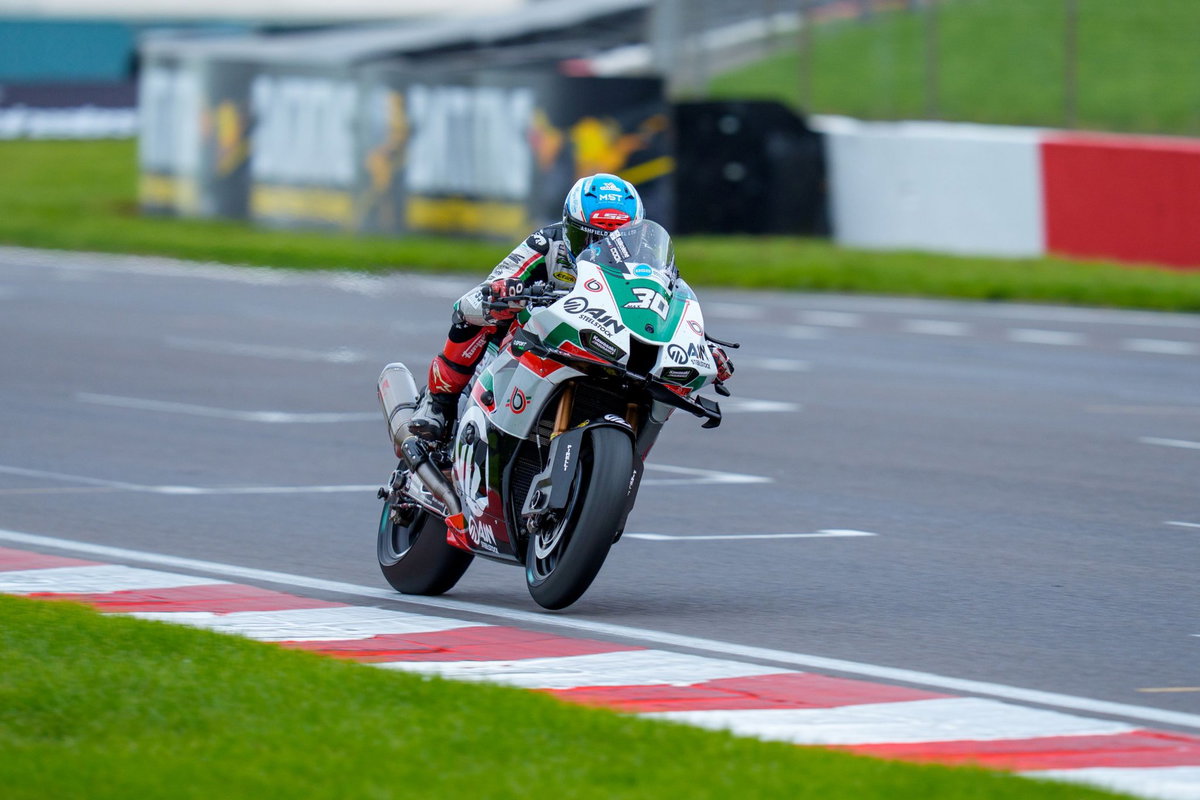 Max Cook makes podium return in BSB Donington Race 3