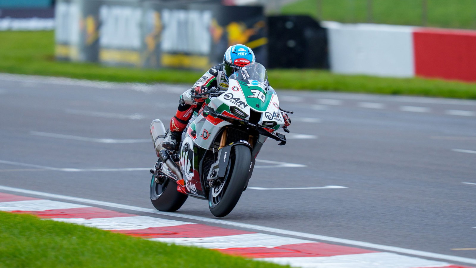 Max Cook made a return to the BSB podium at Donington Park