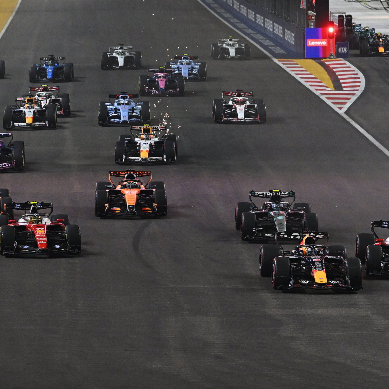 The start of the F1 Singapore Grand Prix 