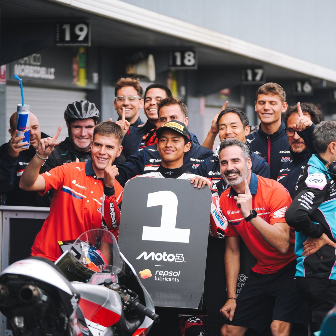 Veda Ega Pratama meraih pole pertamanya di Grand Prix Australia