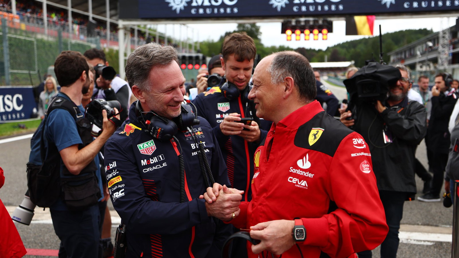 Horner told he's not the right man for Ferrari job