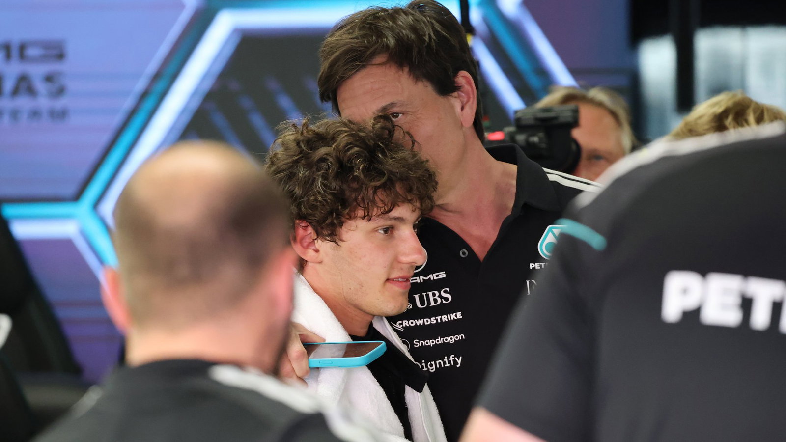 Kimi Antonelli & Toto Wolff