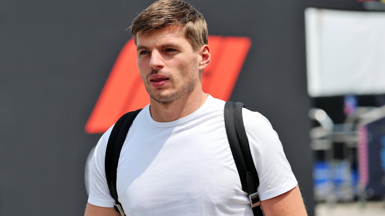Verstappen arrives in the Sepang F1 paddock for media day